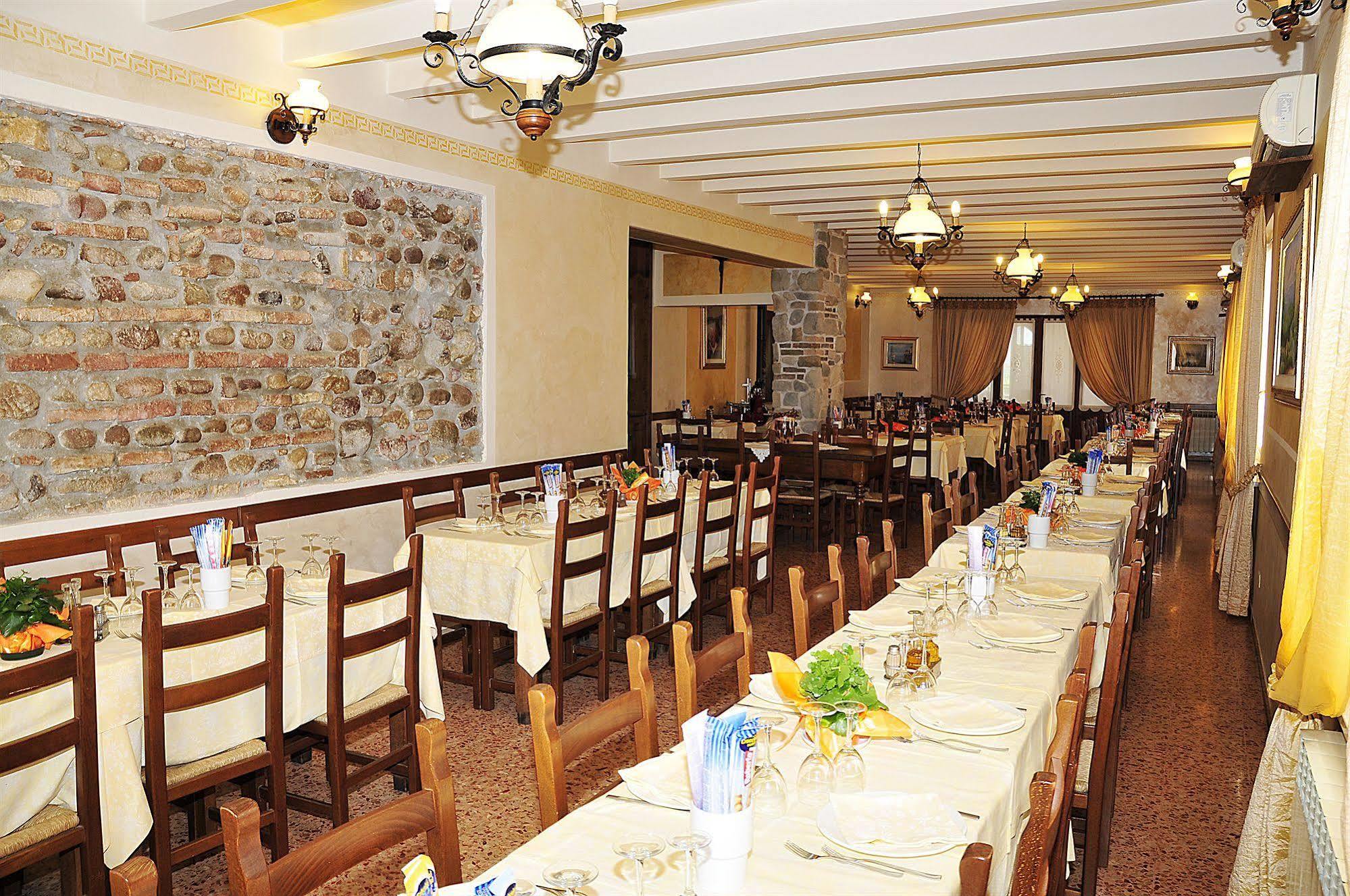 Locanda Al Pigno Sona Eksteriør billede