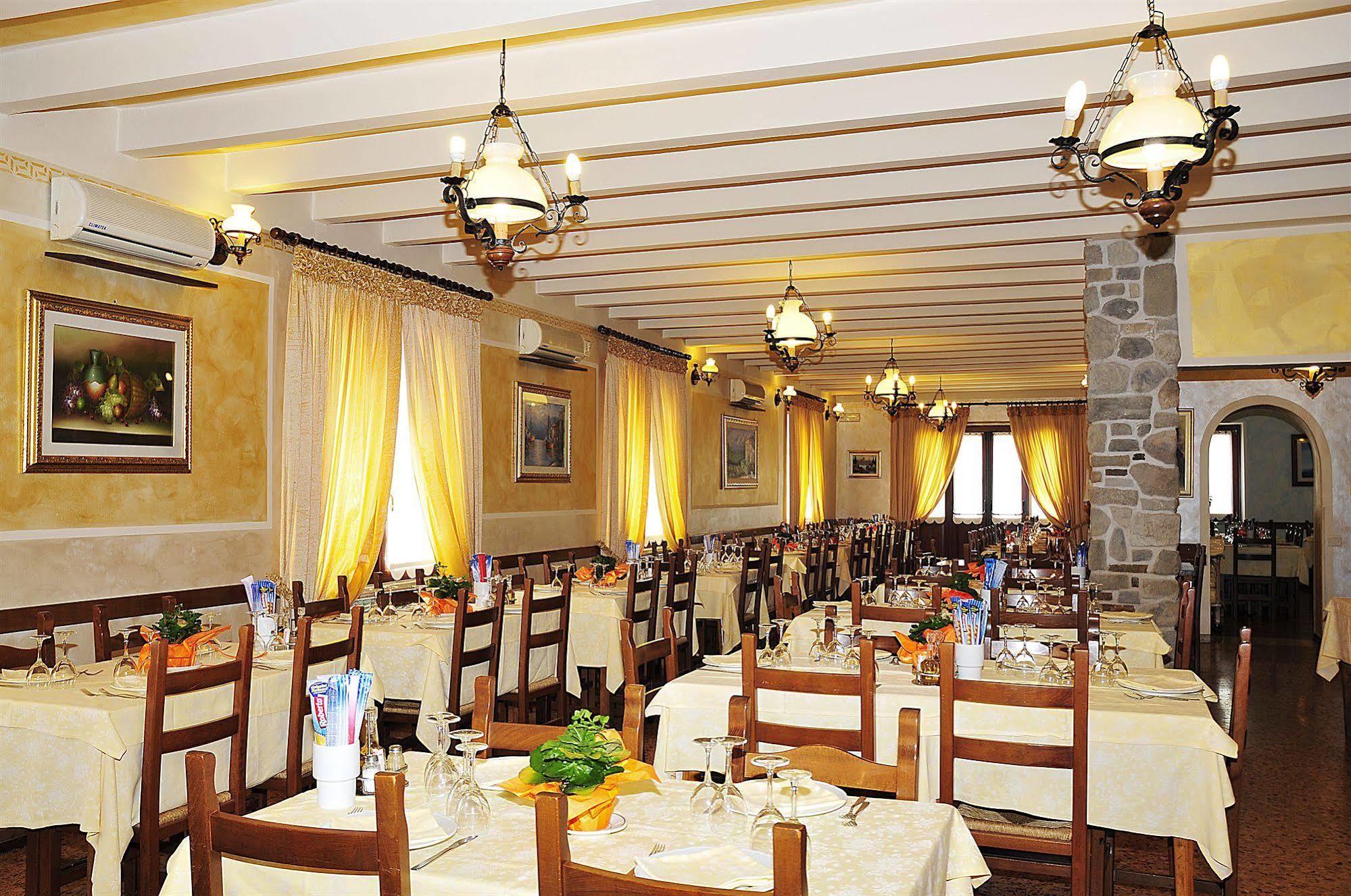 Locanda Al Pigno Sona Eksteriør billede